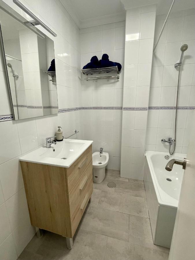 Apartamento Conil Playa & Centrico, Con Aire Acond Y Wifi -Solo Familias Y Parejas- Conil De La Frontera Zewnętrze zdjęcie